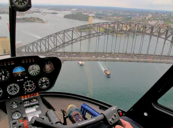 fly over sydney’s icons fly over sydney’s icons